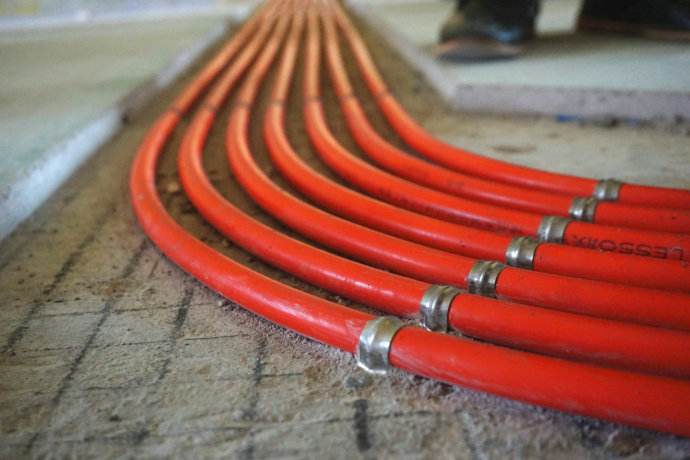 鄭州辦公室裝修中的強電、弱電是指什么？怎么區(qū)分？
